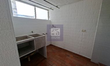 COD. 1812 - SE ARRIENDA APARTAMENTO - BARRIO: PROVENZA