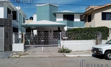Casa en Venta con Recamara en planta baja en Amp. Unidad Nacional, Madero Tamaulipas.