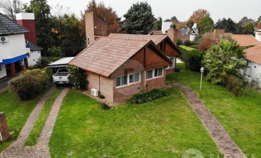 Flores Prop. Vende Casa - Campo Chico - Pilar