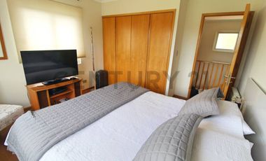 Casa en Venta, 5 dormitorios, Las Brisas de Chicureo