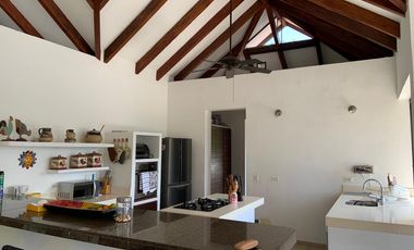 casa condominio en venta en via mesa de yeguas. Cod V3303