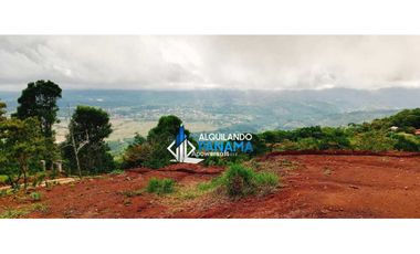 Vendo lindo terreno en Jaramillo, Boquete con espectaculares vistas!