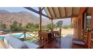 SE VENDE CASA EN QUEBRADA ALVARADO, SECTOR LO CASTRO, OLMUÉ