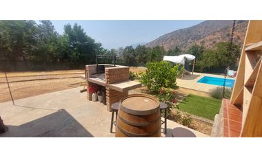 SE VENDE CASA EN QUEBRADA ALVARADO, SECTOR LO CASTRO, OLMUÉ