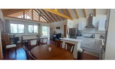 SE VENDE CASA EN QUEBRADA ALVARADO, SECTOR LO CASTRO, OLMUÉ