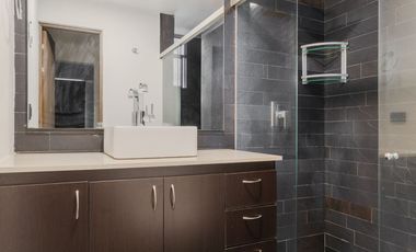 apartamento en arriendo en cumbres. Cod A11581