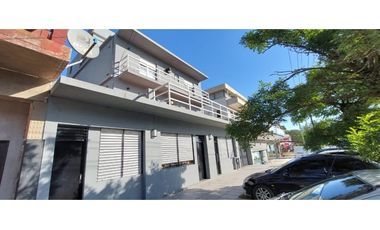 Edificio - 11 dptos.  venta en block - Av. Tres 2869