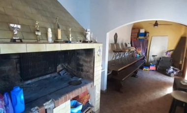 Venta de casa de 4 Amb en Monte Grande