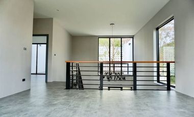 Modern house with a private pool for sale in Hang Dong , Chiang Mai