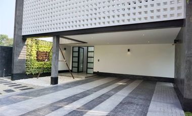 Modern house with a private pool for sale in Hang Dong , Chiang Mai