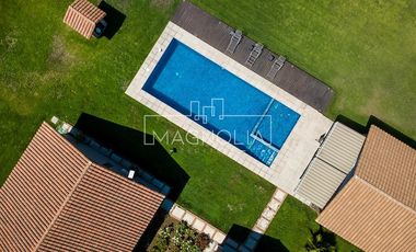 Casa en venta de 4 dorm. en Mostazal