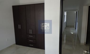 COD. 6147 - SE ARRIENDA CASA - BARRIO: TERRAZAS