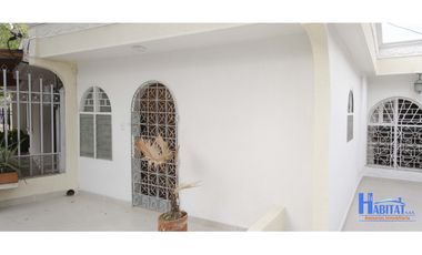 Casa en Venta Urbanización Riascos, Santa Marta.