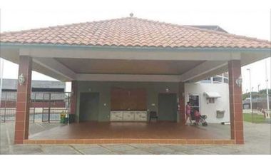 APARTAMENTO AMOBLADO UBICADO EN LLANO BONITO 3 RECAMAS