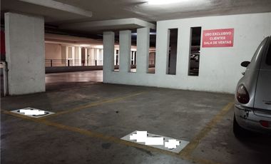 Oportunidad vendo estacionamiento en Macul