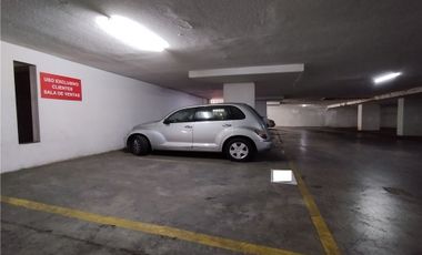 Oportunidad vendo estacionamiento en Macul