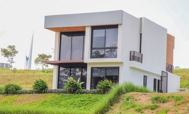 Riverwalk Villas