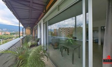 edificio en arriendo en laureles. Cod A6038