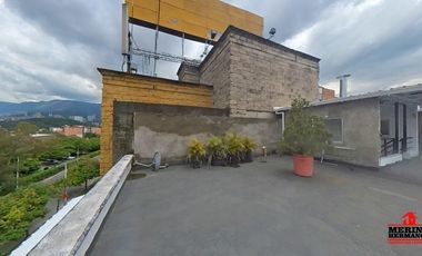 edificio en arriendo en laureles. Cod A6038