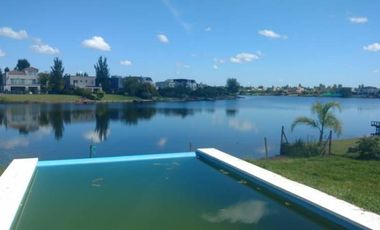 Casa al lago 4 dormitorios a estrenar en San Francisco