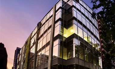 Oficina en Arriendo en Edificio San Crescente Metro el Golf