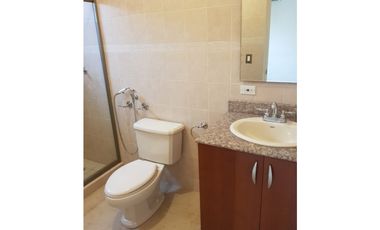 HERMOSA CASA EN CLAYTON VILLAGE 5REC  350MTS2