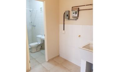 HERMOSA CASA EN CLAYTON VILLAGE 5REC  350MTS2