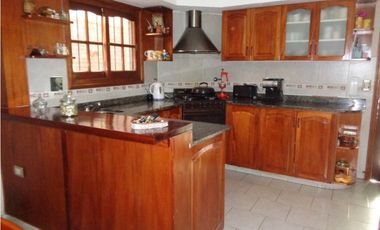 Chalet ambientes- Colinas de Peralta Ramos