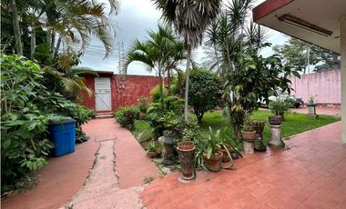 Propiedad Comercial 1000 metros de terreno en venta en zona con afluencia vehicular ideal para tu negocio Villahermosa Tabasco