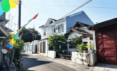 Rumah 2 Lt 4 KT Hadap Selatan Di Jl Garuda Tahunan Kusumanegara