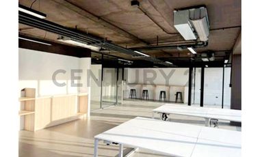 ARRIENDO OFICINA 132 MT2 - METRO LOS LEONES