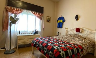 Casa con Departamento en venta en Moron Sur