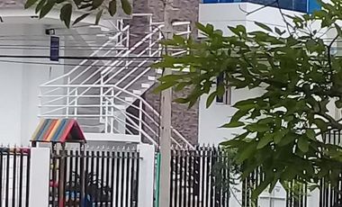 edificio en venta en los alpes. Cod V6879