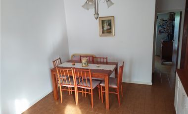 CHALET 4 AMB - BARRIO CAISAMAR
