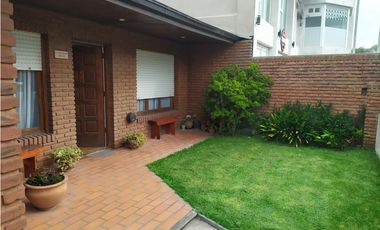 CHALET 4 AMB - BARRIO CAISAMAR
