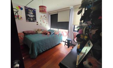 Vendo Amplio Departamento Primer Piso + Terraza+ 2 Estacionamientos