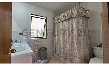 Espectacular Casa Colonial en Hacienda Chacabuco