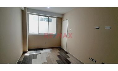 Comas - Bonito Departamento En Alquiler Con Acabados Impecables.