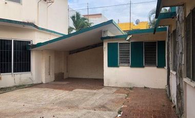 Casa en Venta, Nuevo León, Col. Petrolera.