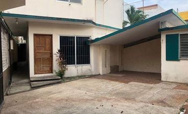 Casa en Venta, Nuevo León, Col. Petrolera.