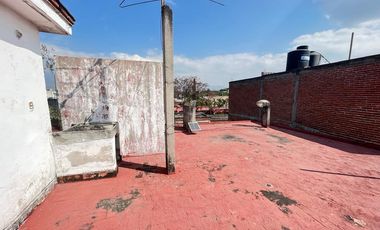 CASA EN VENTA A 3 MIN. DEL ZOCALO DE YAUTEPEC, MORELOS.