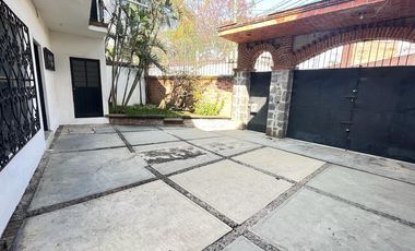 CASA EN VENTA A 3 MIN. DEL ZOCALO DE YAUTEPEC, MORELOS.