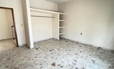 CASA EN VENTA A 3 MIN. DEL ZOCALO DE YAUTEPEC, MORELOS.