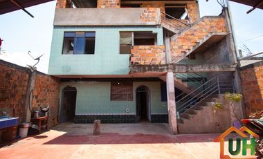 00491 - VENTA CASA PUCALLPA - EXCELENTE UBICACIÓN - AC 510 M2.