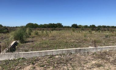 Fracción de terreno en San Vicente con posibilidad de subdivision.