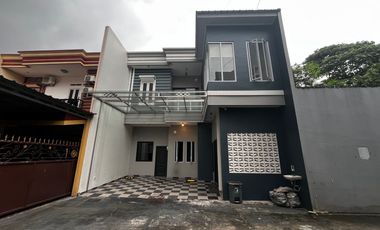 Rumah SHM LB 180 Siap Huni 8 Menit ke Mal Pekayon Dibantu KPR J-32844