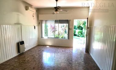 PH en zona residencial a 300 metros de la estación- Burzaco