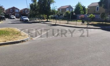 Se arrienda casa en barrio Los Ciruelos