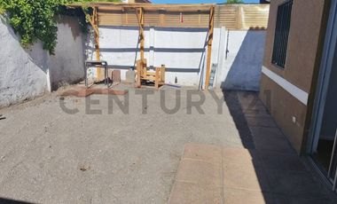 Se arrienda casa en barrio Los Ciruelos