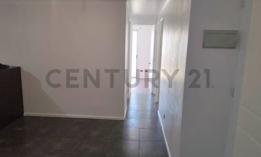 Se arrienda casa en barrio Los Ciruelos